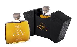 Домэн Тарике VSOP, Ба-Арманьяк (графин "Кабоссе") в п/к Домэн Тарике VSOP, Ба-Арманьяк (графин "Кабоссе") в п/к